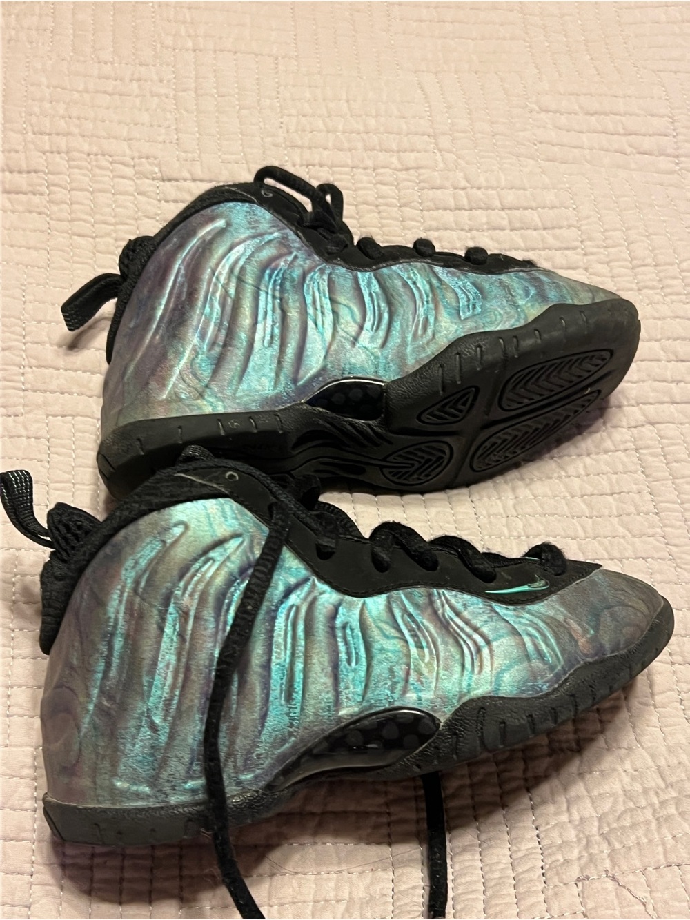 Nike Kids Iridescent Foamposite High-Top Sneakers - Teal & Black